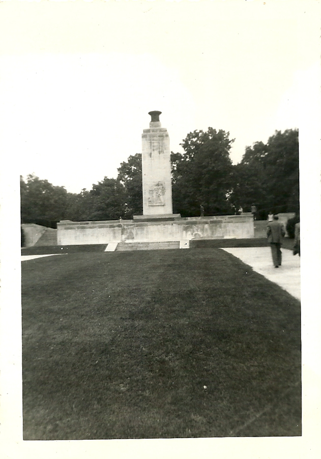 [Unidentified monument]