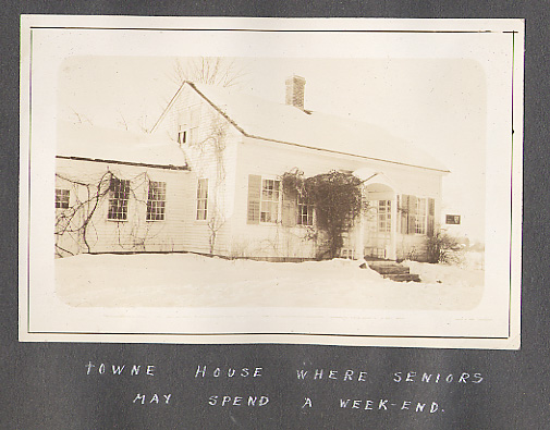 [Towne House]